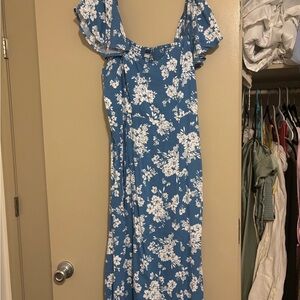 Old Navy Blue and White Floral Maxi Dress